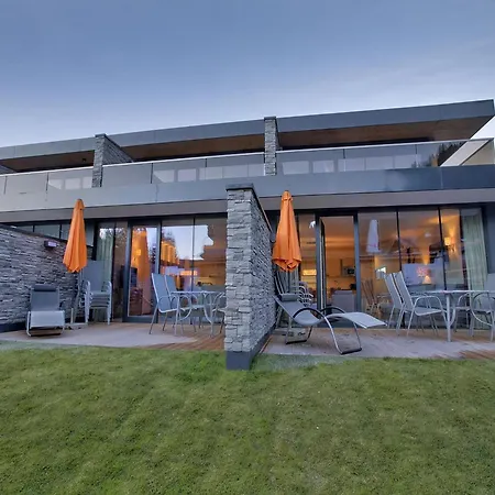 With Garden, With Access To The Sauna *